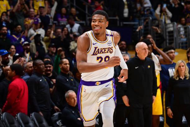 重要性可能被低估了,湖人会为锋线大将提供提前续约合同?