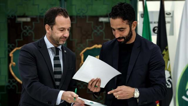 1730420763106023980.jpg 世俱杯-【揭秘】阿莫林晚到半个月,曼联省下670万欧