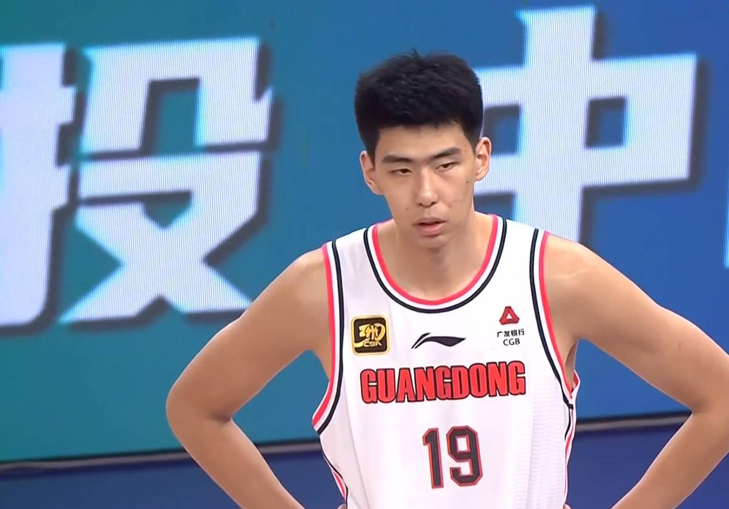 官方指定-媒体人:徐昕与广州签约四年,第二、三年是广东的回购窗口期