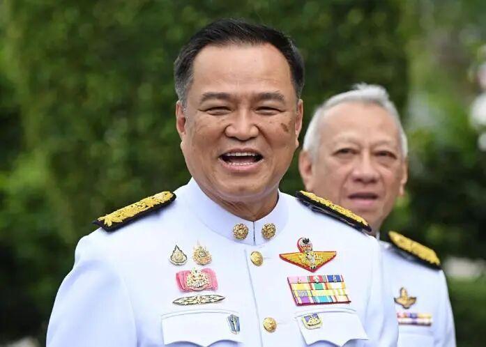 FIFA世俱杯官网-泰国产生新总理，此前一天他信又跑了！