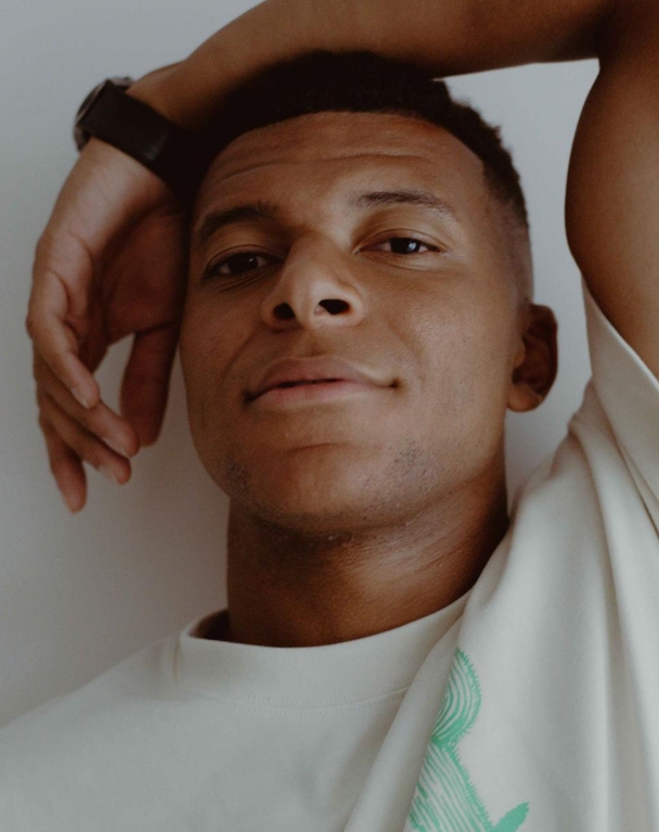 世俱杯-姆巴佩:今年我赢不了金球,登贝莱和阿什拉夫谁拿我都会非常高兴