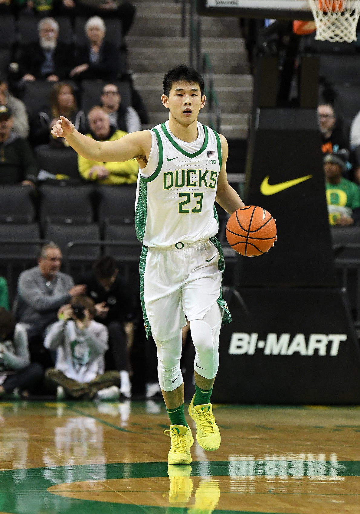 6罚全进~NCAA:林葳飚中压哨三分带领俄勒冈反超 半场砍11分2助攻