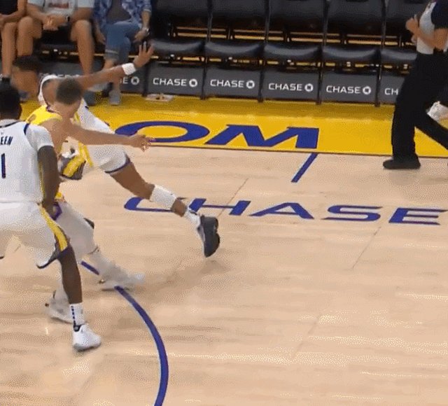 俱乐部世界杯-普尔单节18分+天秀过人 科尔期待他晋级全明星