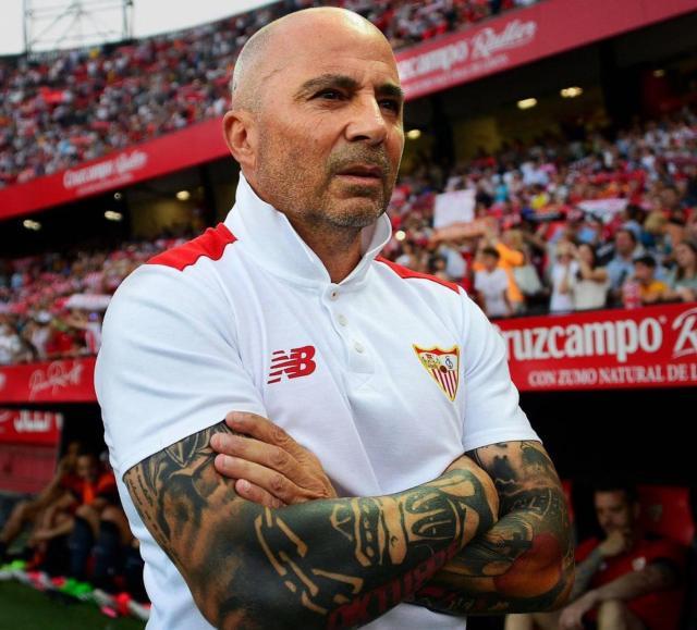 1665100138906063923.jpg 俱乐部世界杯-王勤伯:神奇经理现短板,桑保利为何接烂摊子成瘾?