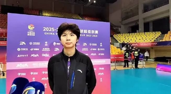 体育博彩-离谱！天津女排替补战河南：陈鹤心表现拉胯，刘鑫实力差还怪队友|路晶|球迷|球员|失误|机会_新浪体育_新浪新闻